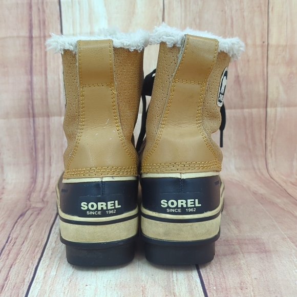 Sorel Tan and Black Winter Boots - Picture 3 of 8